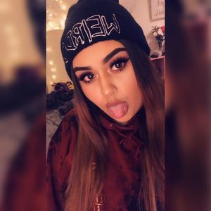 Meet your Posher, Alina